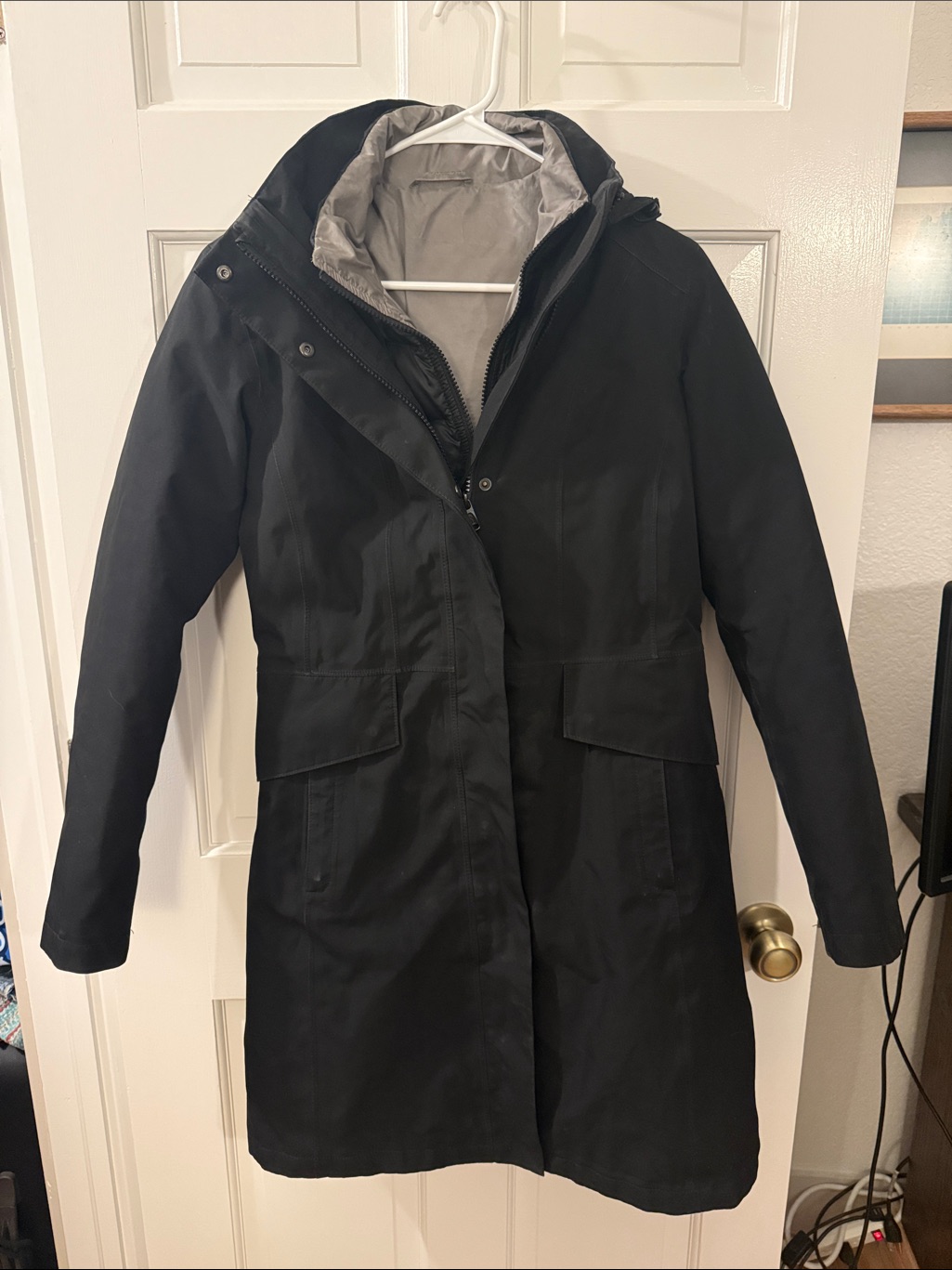The North Face Women's Black Hooded Water Resistant Jacket